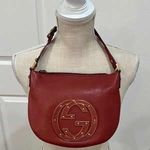 Gucci small hobo bag in an unusual light salmon/rose color. Perfect condition!
